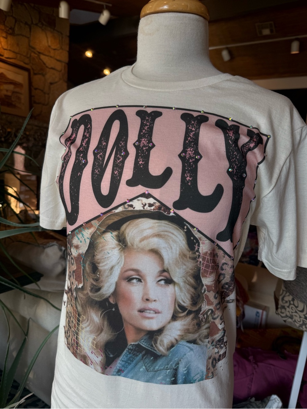 Dolly Portrait Short-Sleeve Graphic Tee - White/Pink